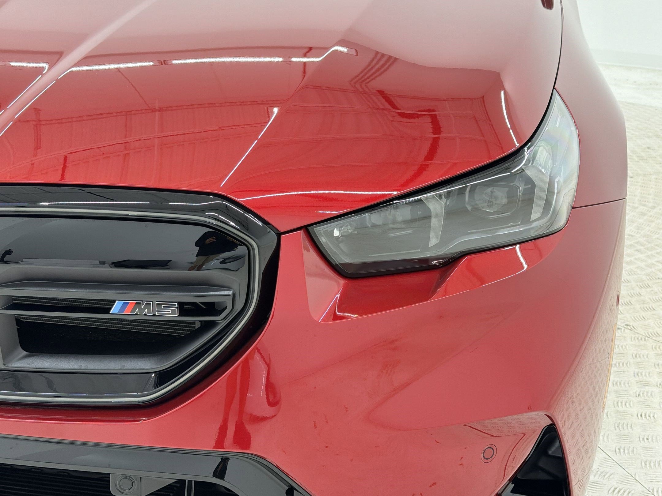 New 2026 BMW M5 w/ Executive Package AWD/4WD image 11