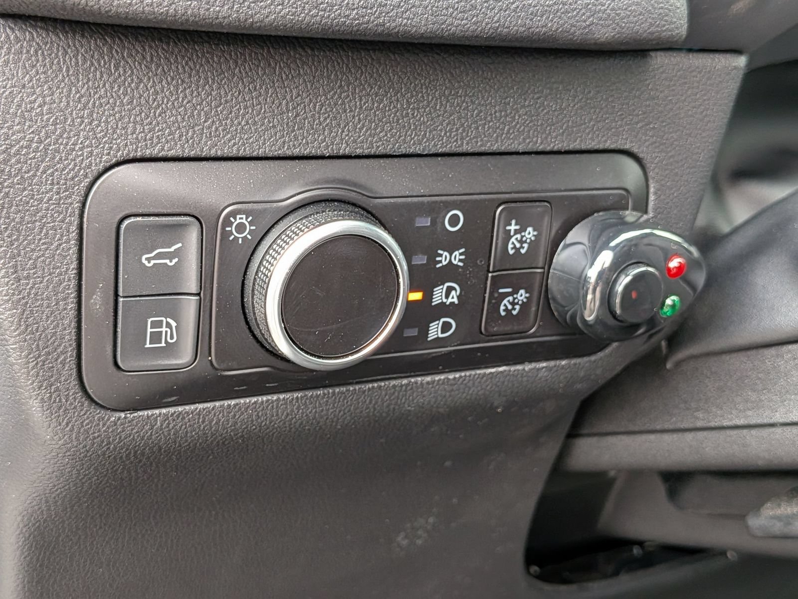 Used 2023 Ford Escape ST-Line w/ Equipment Group 301A FWD image 17