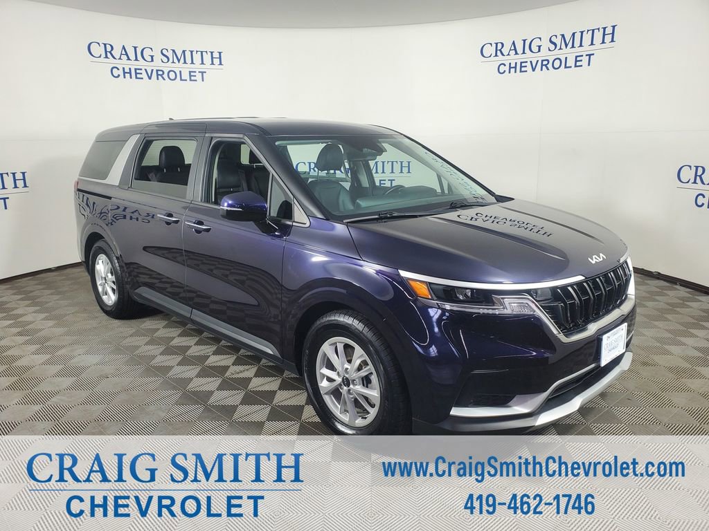 Used 2024 Kia Carnival LX FWD image 9