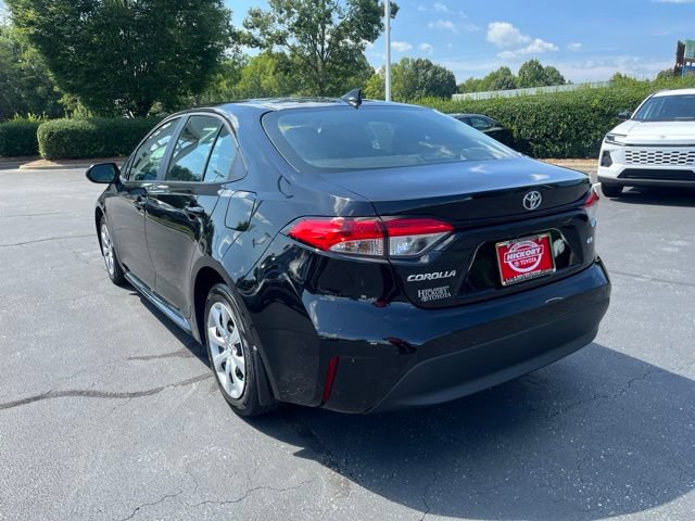 Used 2026 Toyota Corolla LE FWD image 9