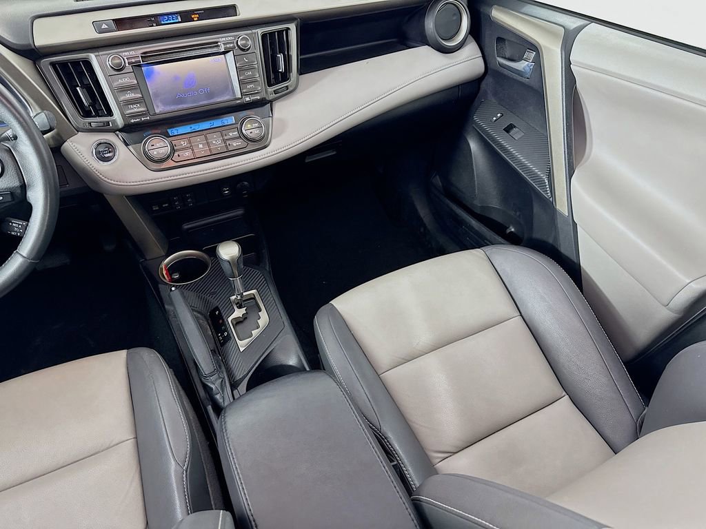Used 2013 Toyota RAV4 Limited image 30