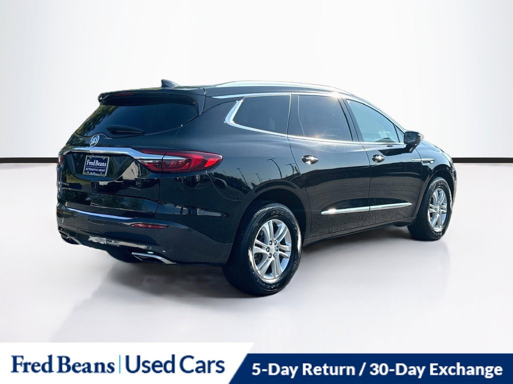 Used 2021 Buick Enclave Essence w/ Sound and Sites Package AWD/4WD image 10
