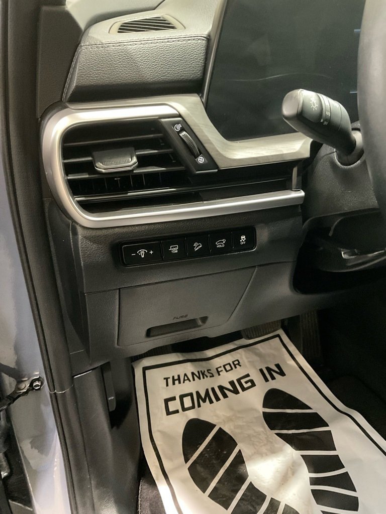 Used 2024 Kia Telluride EX X-Line image 8