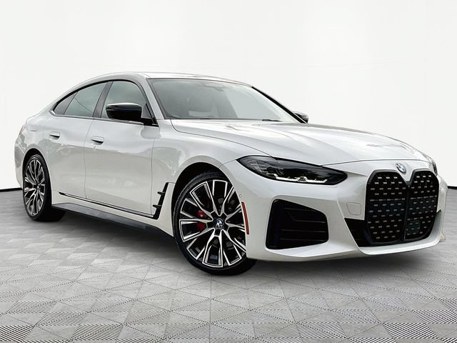Used 2023 BMW 430i Gran Coupe w/ M Sport Package RWD image 3