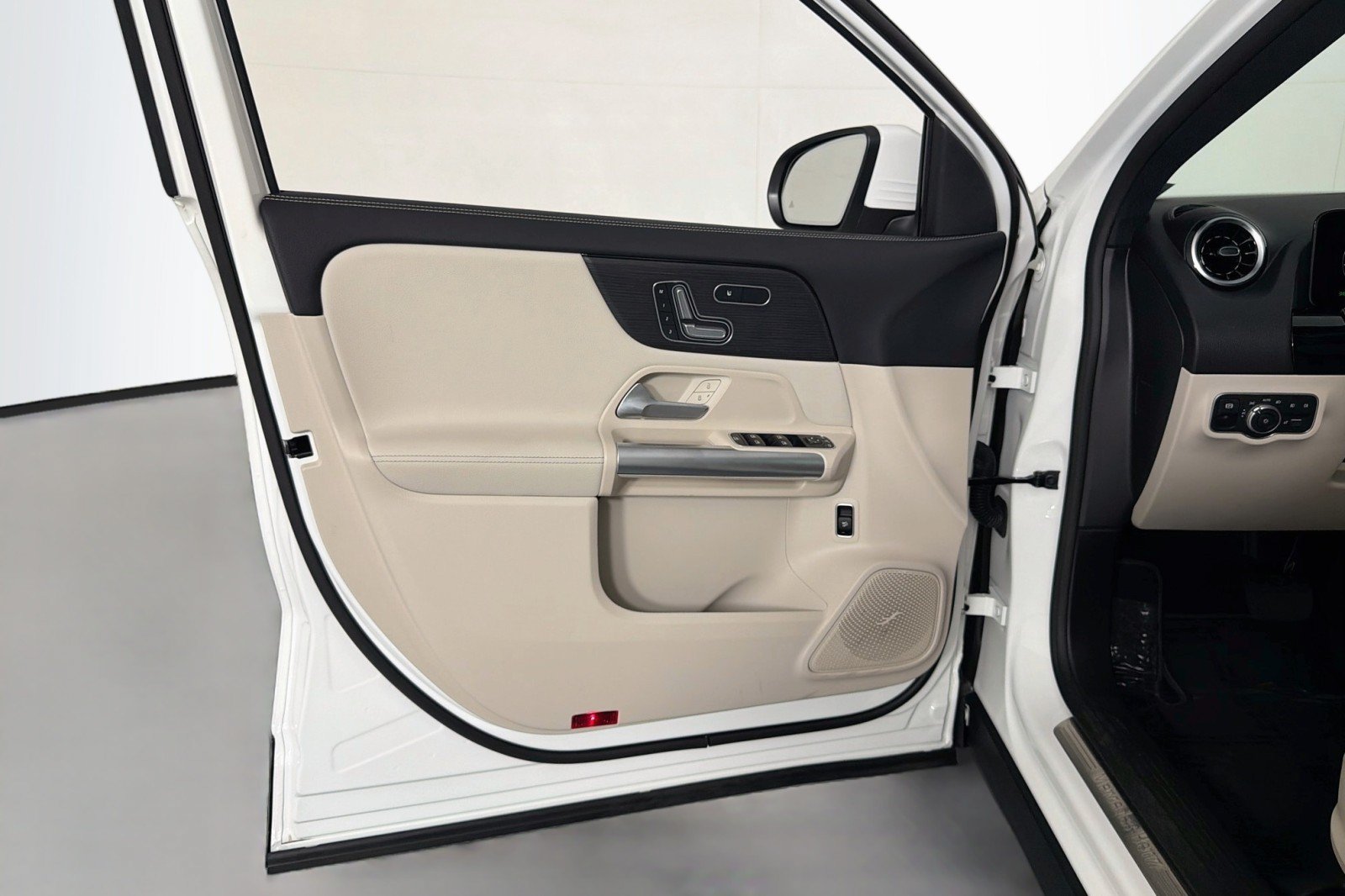 Certified 2026 Mercedes-Benz GLA 250 image 22
