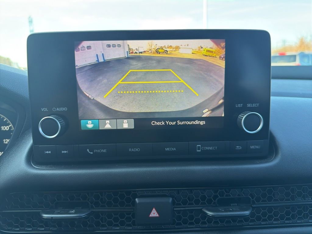 Used 2023 Honda HR-V LX image 17