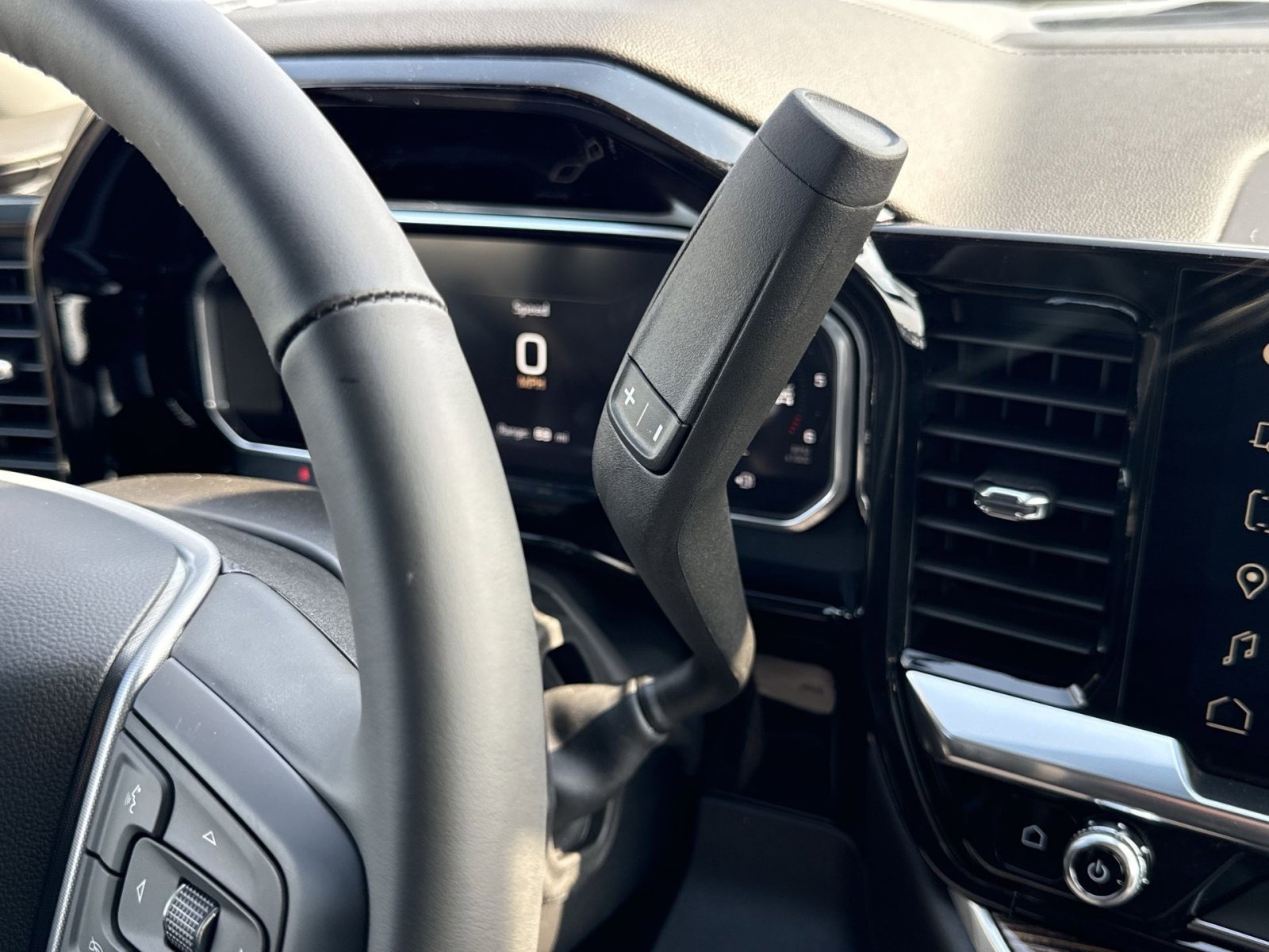 New 2026 GMC Sierra 1500 SLE w/ Preferred Package image 22