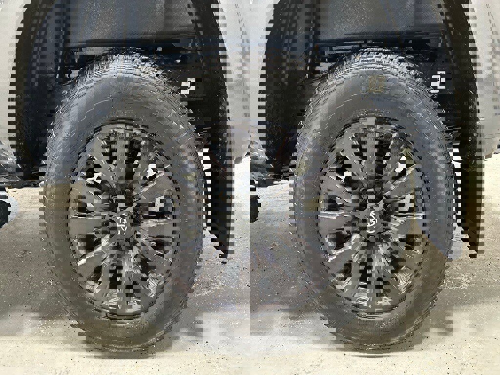 Used 2023 Toyota Tacoma Limited image 59