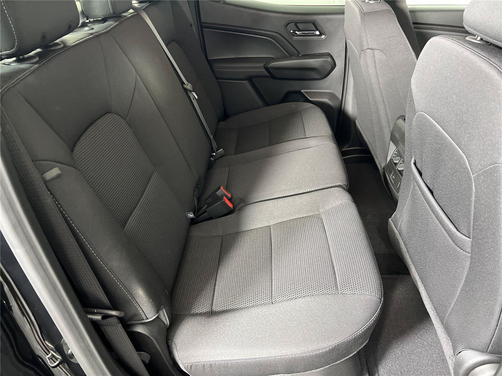 New 2026 GMC Canyon Elevation AWD/4WD image 13