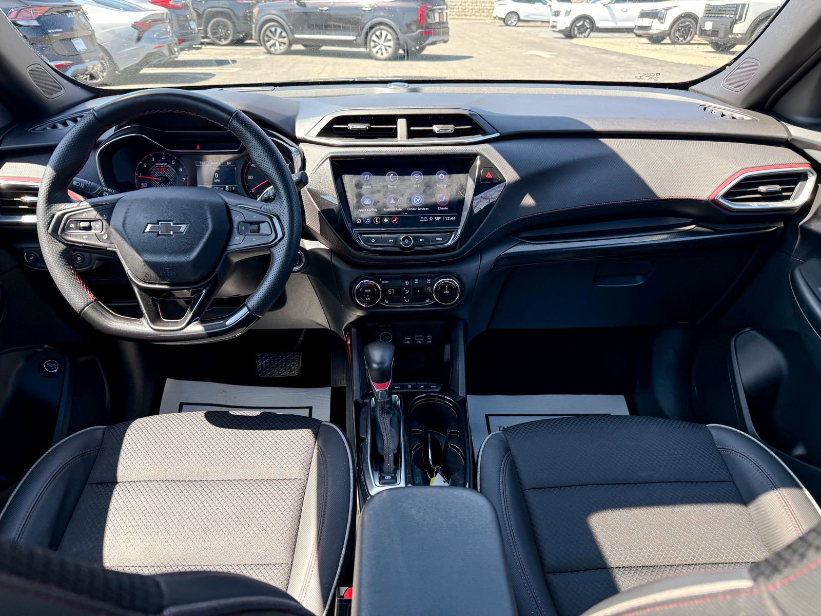 Used 2023 Chevrolet TrailBlazer RS w/ Sun and Liftgate Package image 34