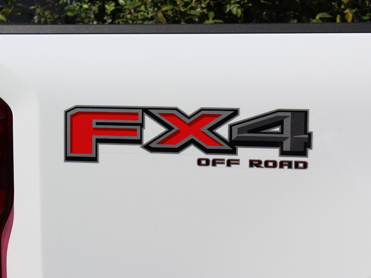 Used 2024 Ford F250 XLT w/ FX4 Off-Road Package image 39