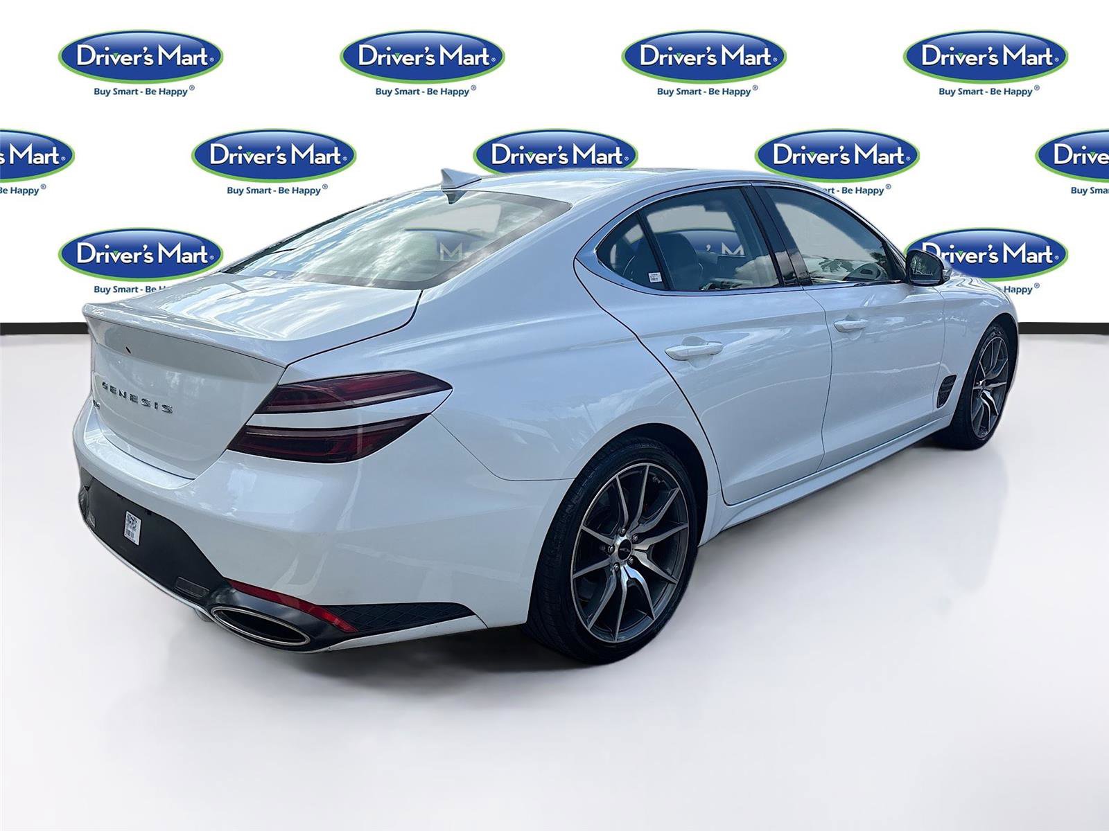 Used 2025 Genesis G70 2.5T RWD image 7