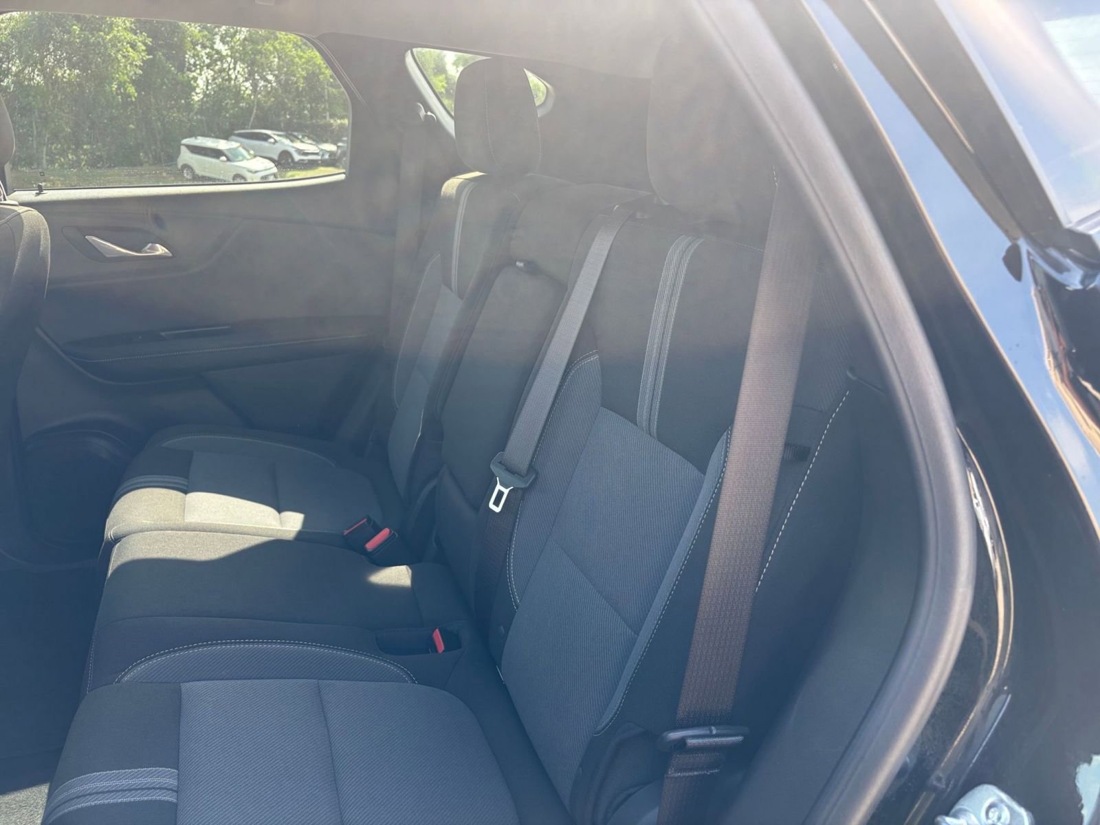 Used 2025 Chevrolet Blazer LT image 38