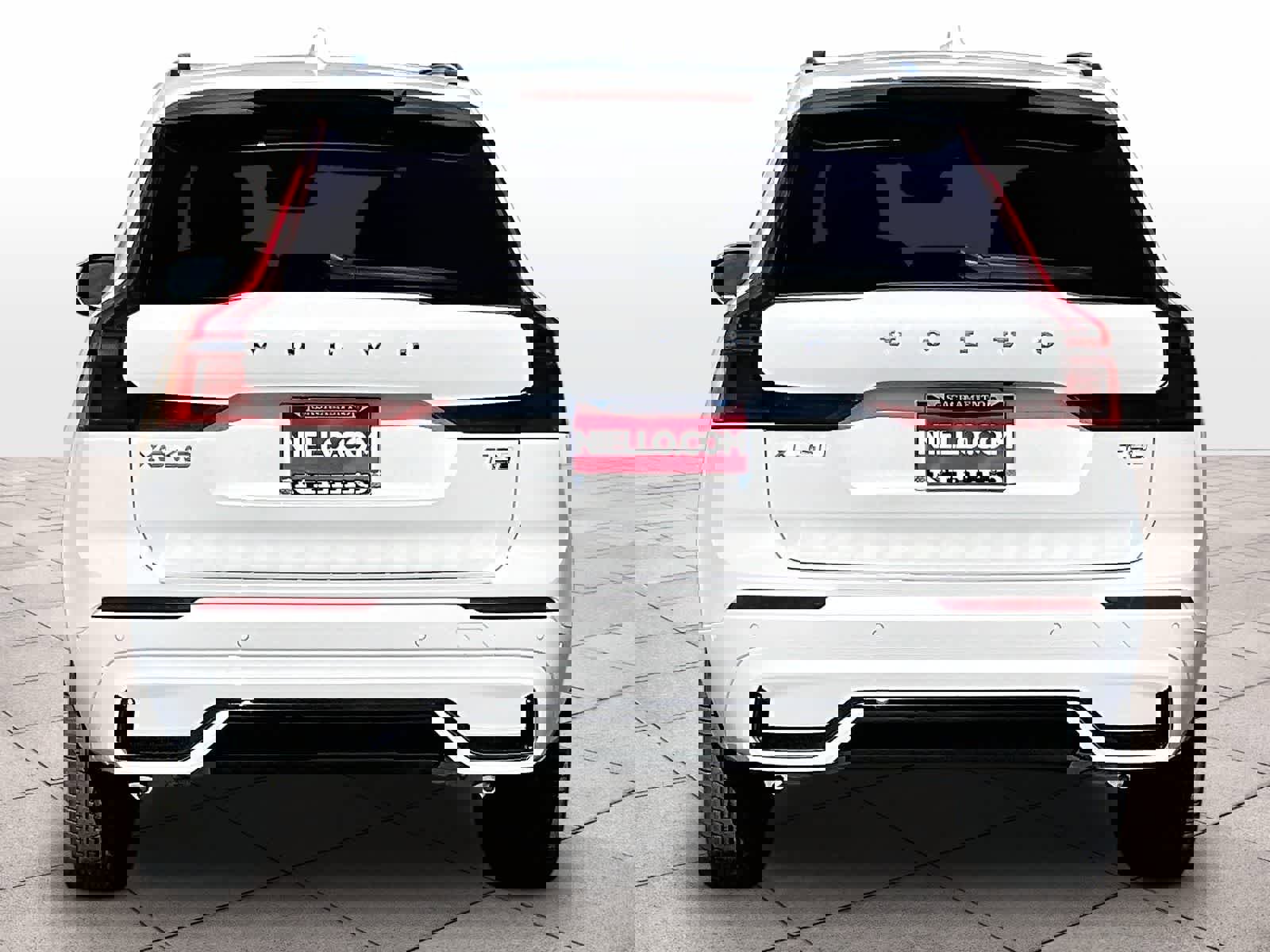 New 2026 Volvo XC60 T8 Plus w/ Protection Package Premier image 6