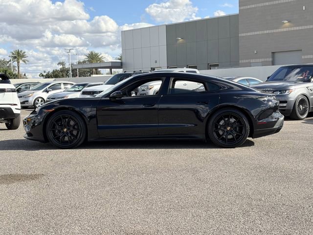 Used 2024 Porsche Taycan GTS w/ Premium Package (P6U) image 31