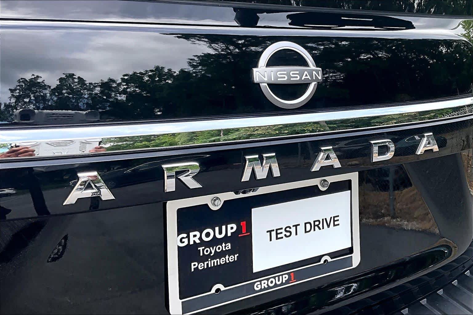 Used 2024 Nissan Armada Platinum w/ Captain's Chairs Package RWD image 31