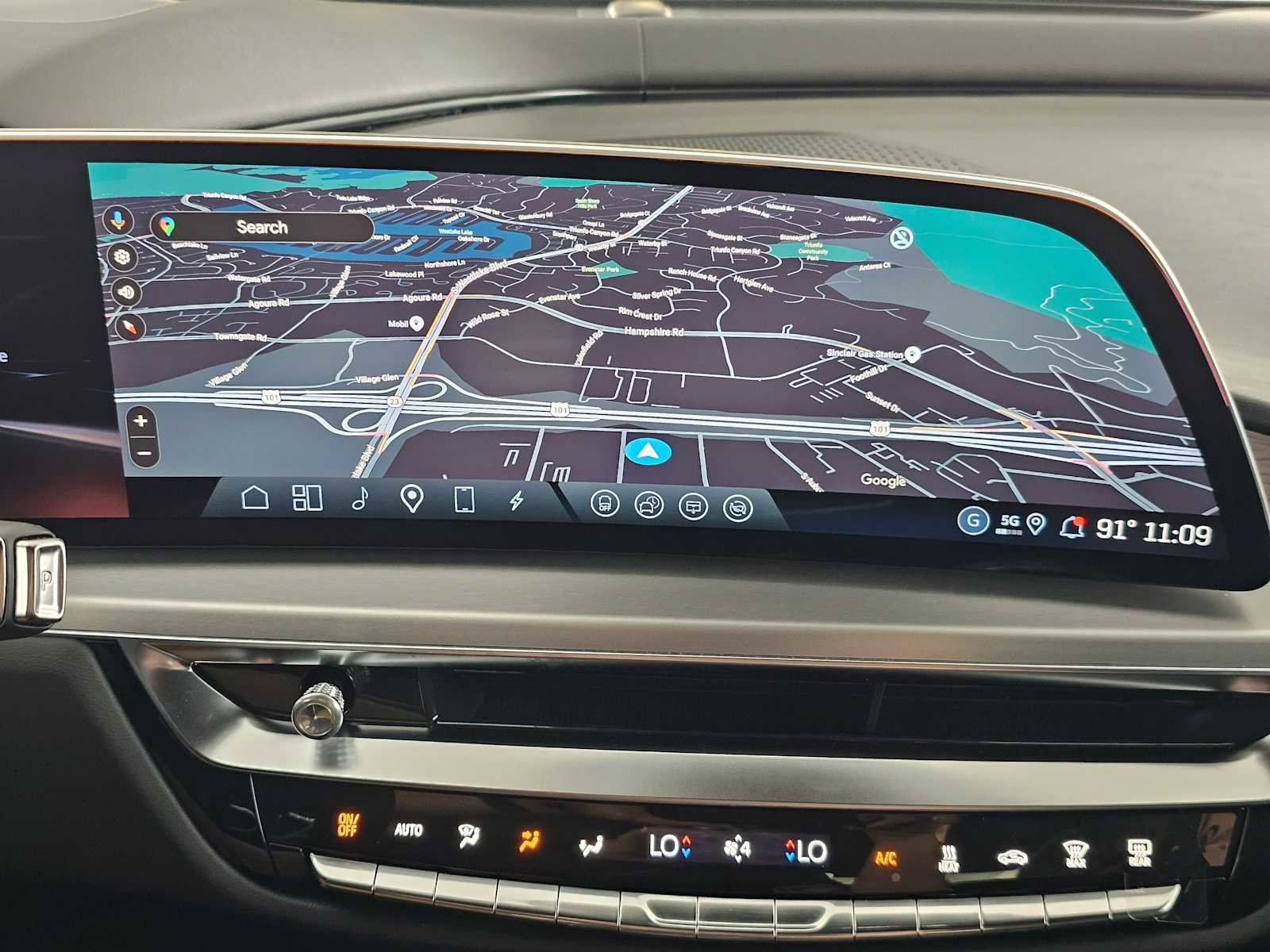 New 2026 Cadillac Lyriq V image 28