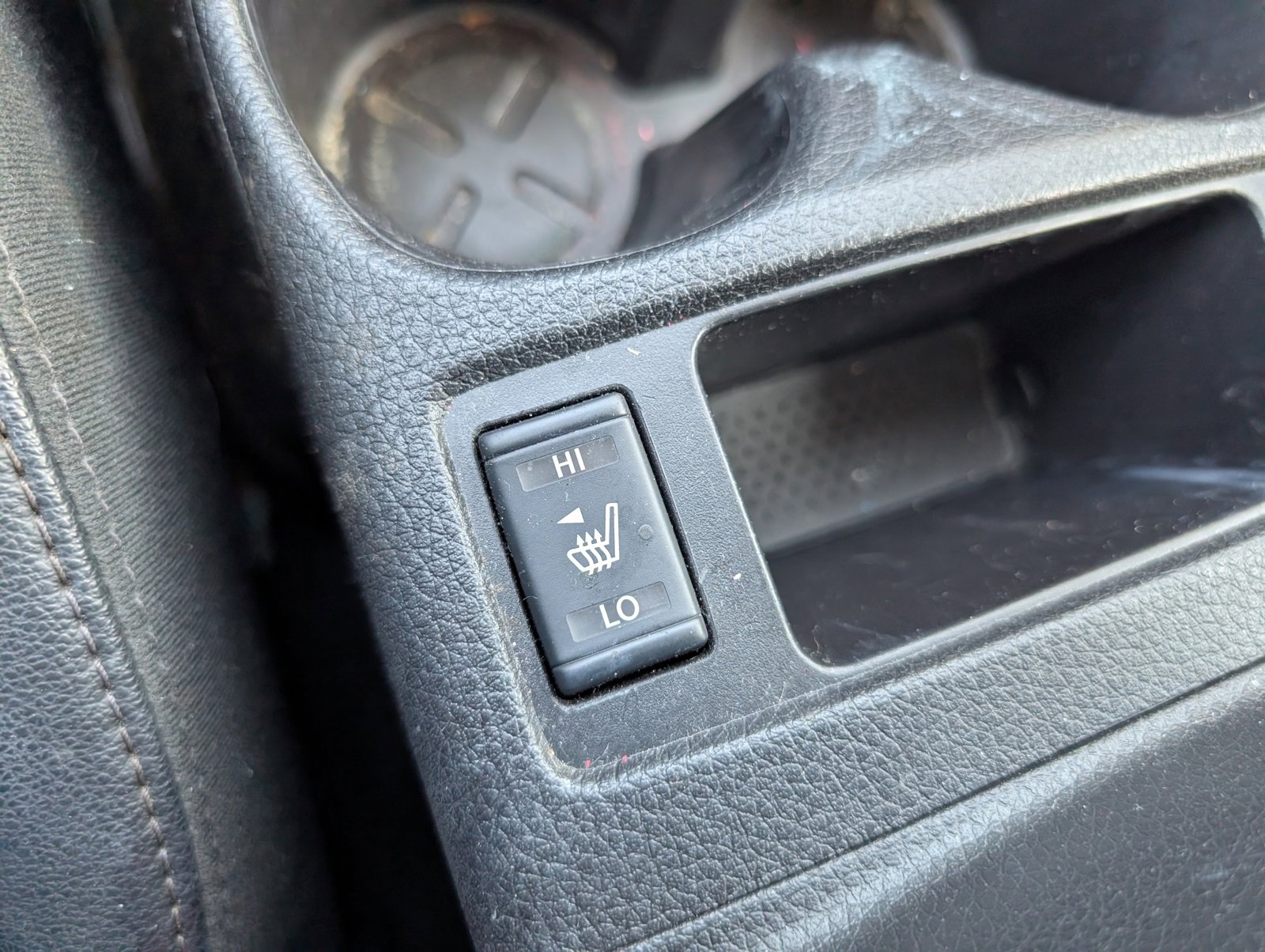 Used 2016 Nissan Rogue SL w/ SL Premium Package image 14