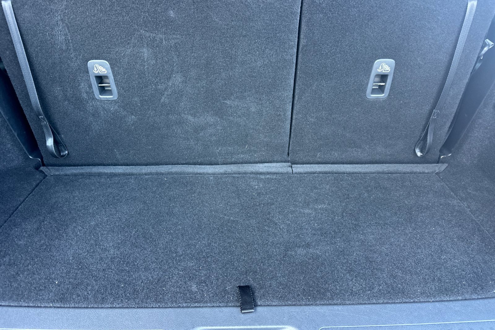 Certified 2025 INFINITI QX60 Luxe w/ Black Edition image 18