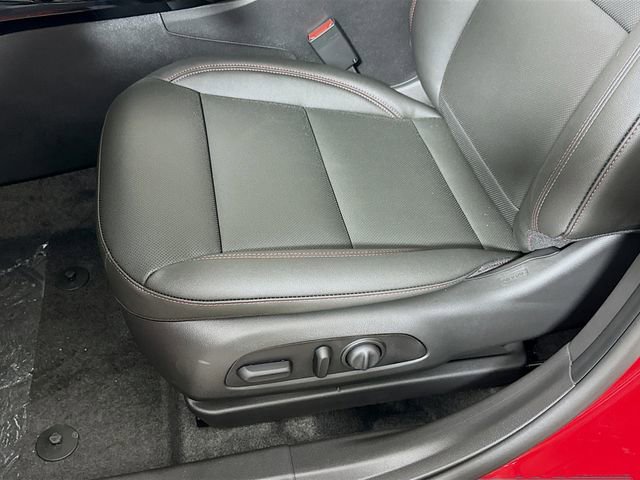 New 2026 Chevrolet Trax RS w/ Sunroof Package image 19