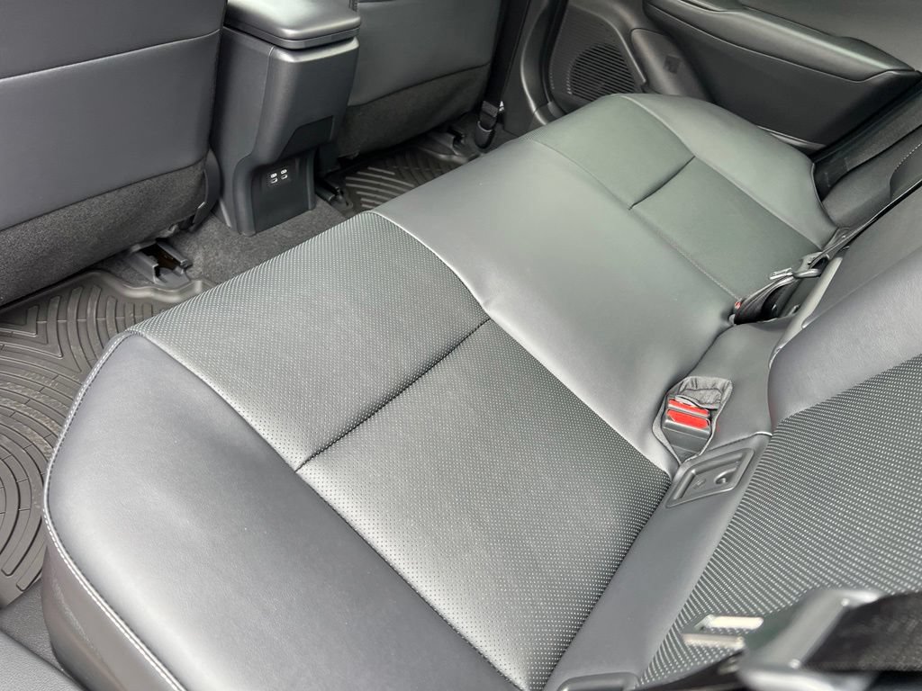 New 2027 Toyota Prius XLE FWD image 14