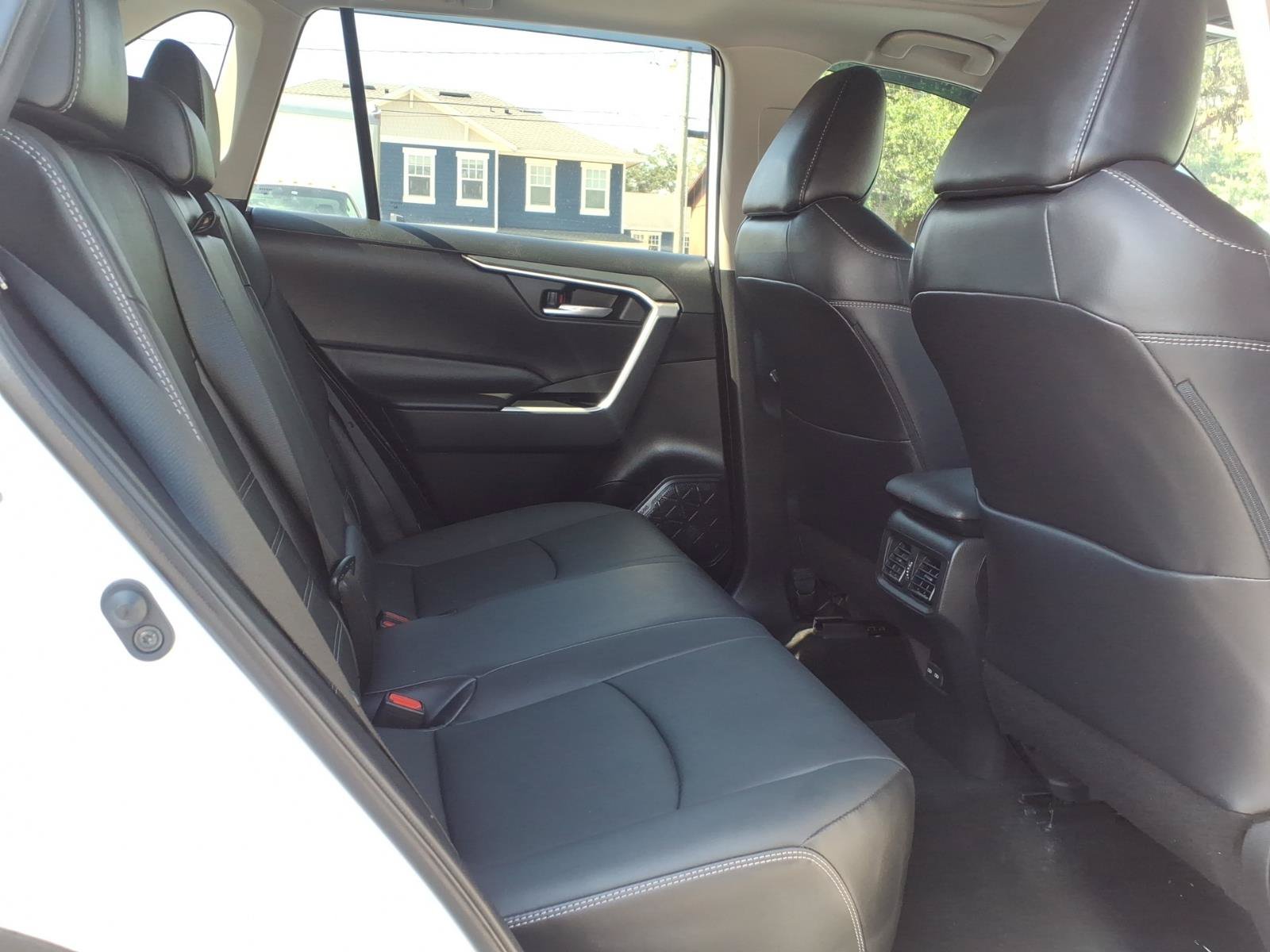 Used 2023 Toyota RAV4 XLE Premium FWD image 15