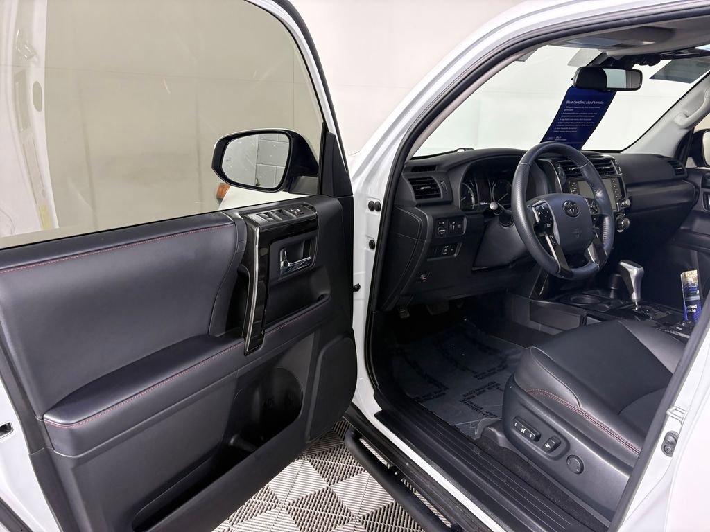 Used 2024 Toyota 4Runner TRD Off-Road Premium w/ Moonroof Package AWD/4WD image 12