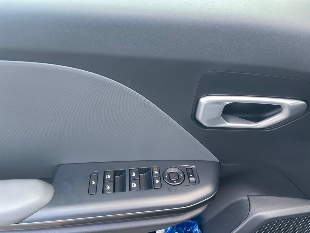 New 2026 Kia K4 FWD image 8
