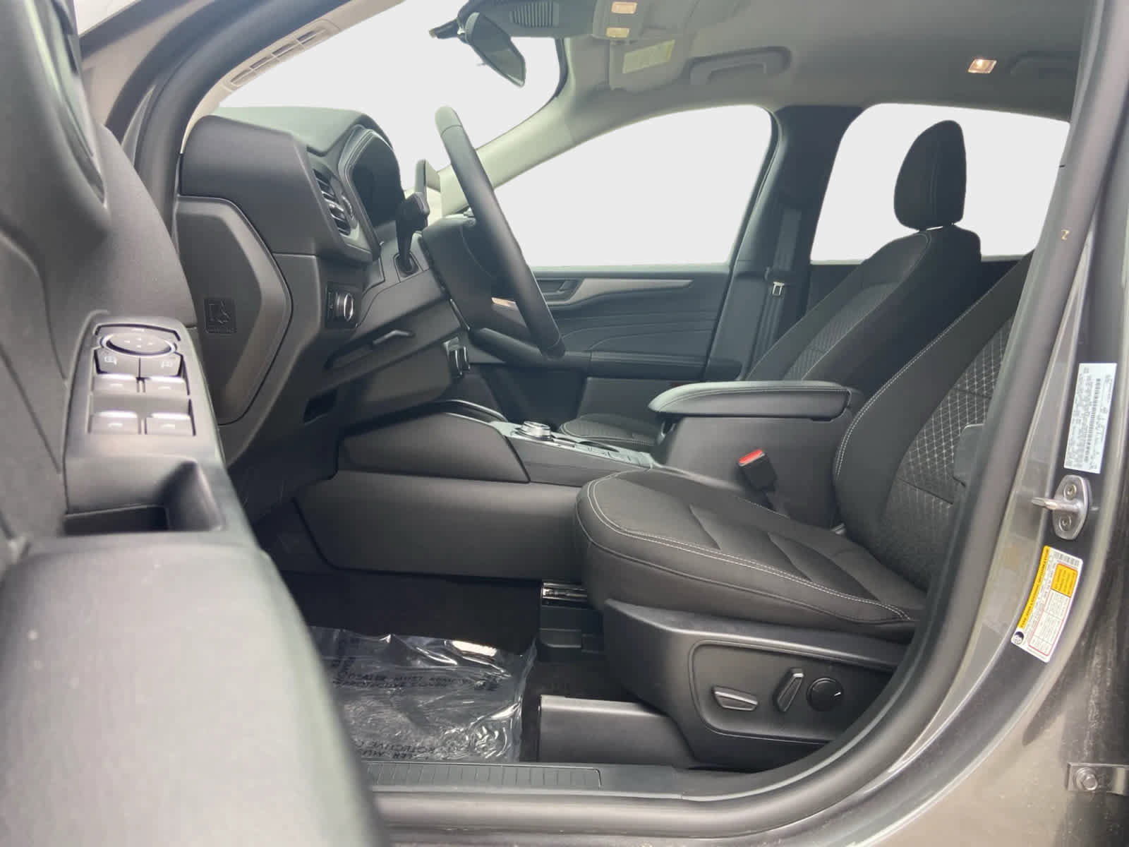 Used 2024 Ford Escape Active AWD/4WD image 15