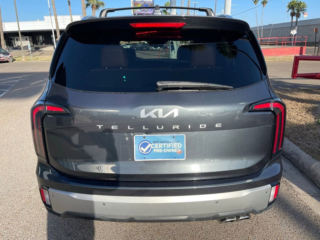 Used 2024 Kia Telluride EX w/ EX Captain's Chair Package image 5
