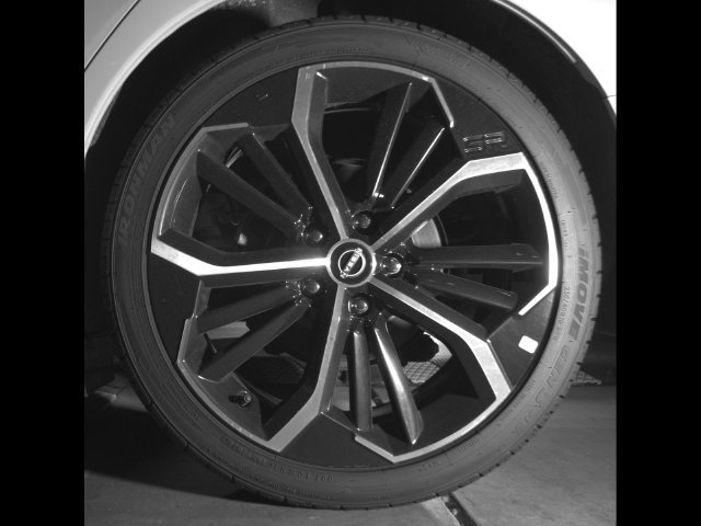 Used 2024 Nissan Altima 2.5 SR FWD image 12