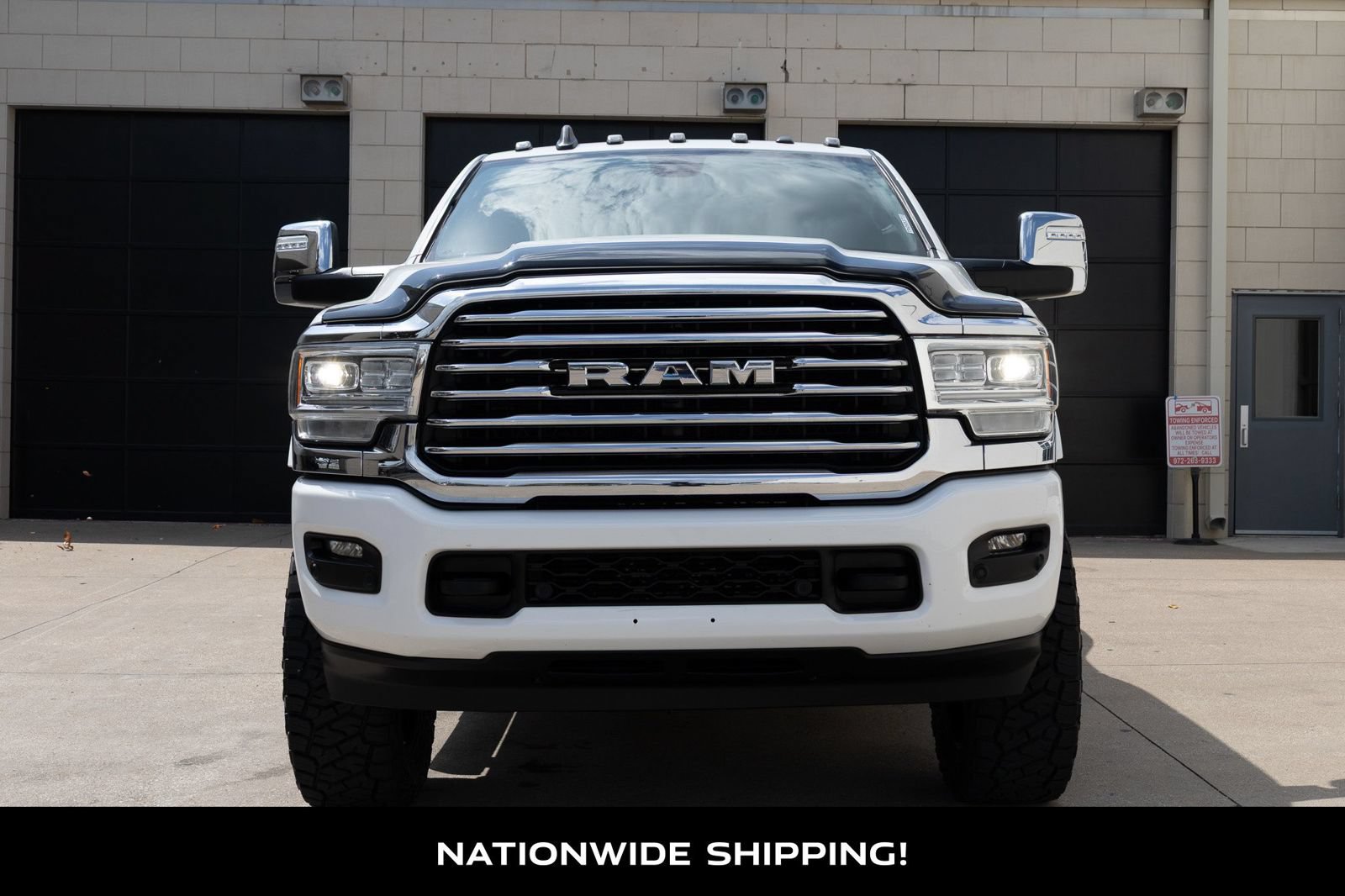 Used 2023 RAM 3500 Limited AWD/4WD image 4