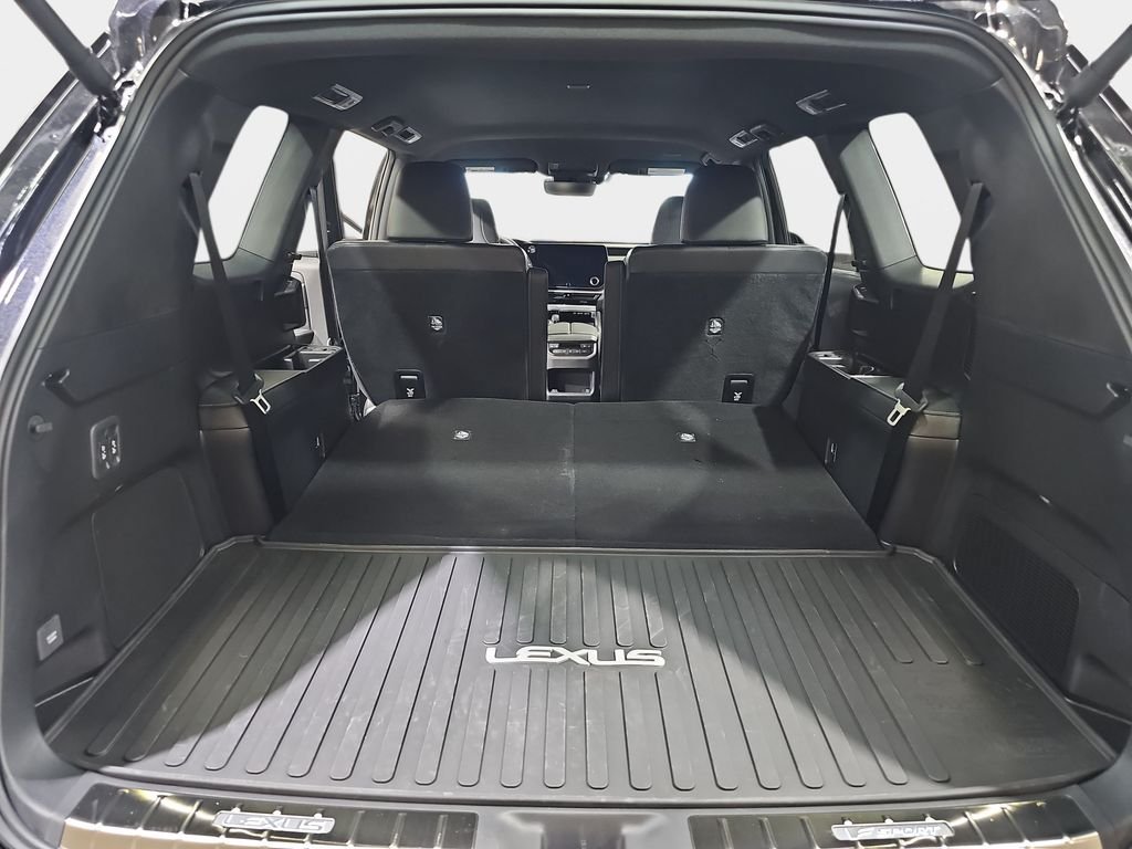 New 2026 Lexus TX 500h AWD image 14