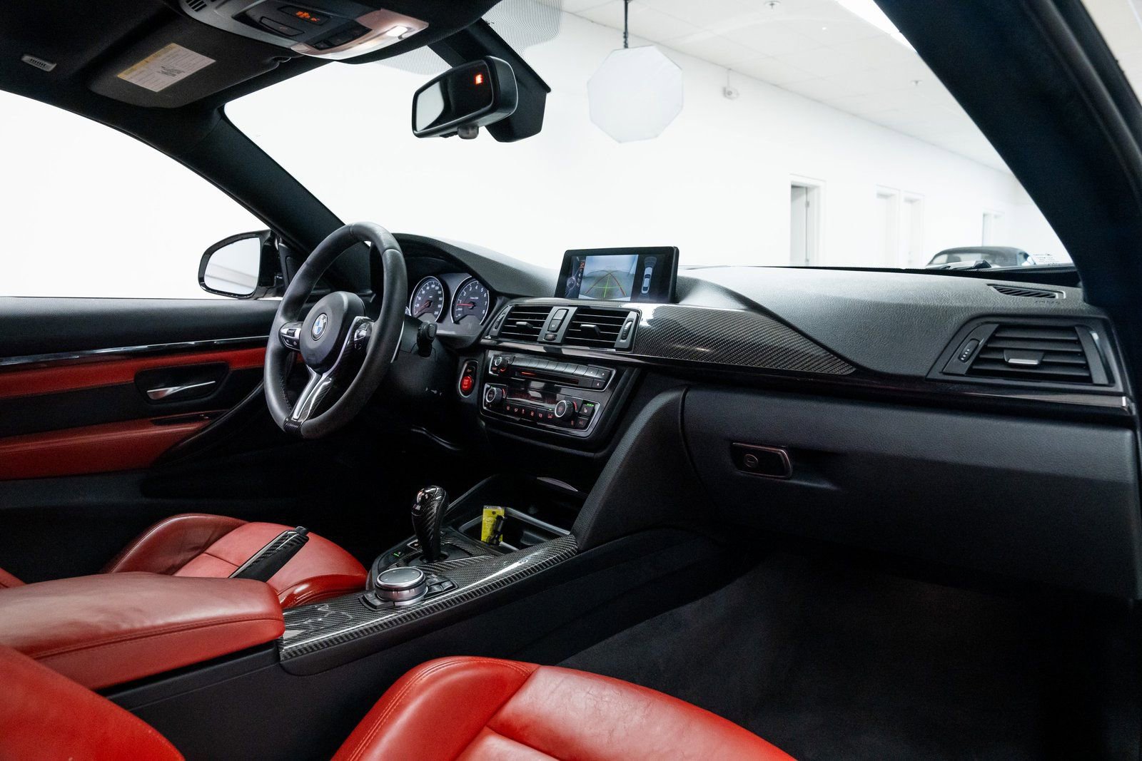 Used 2015 BMW M4 Coupe image 23