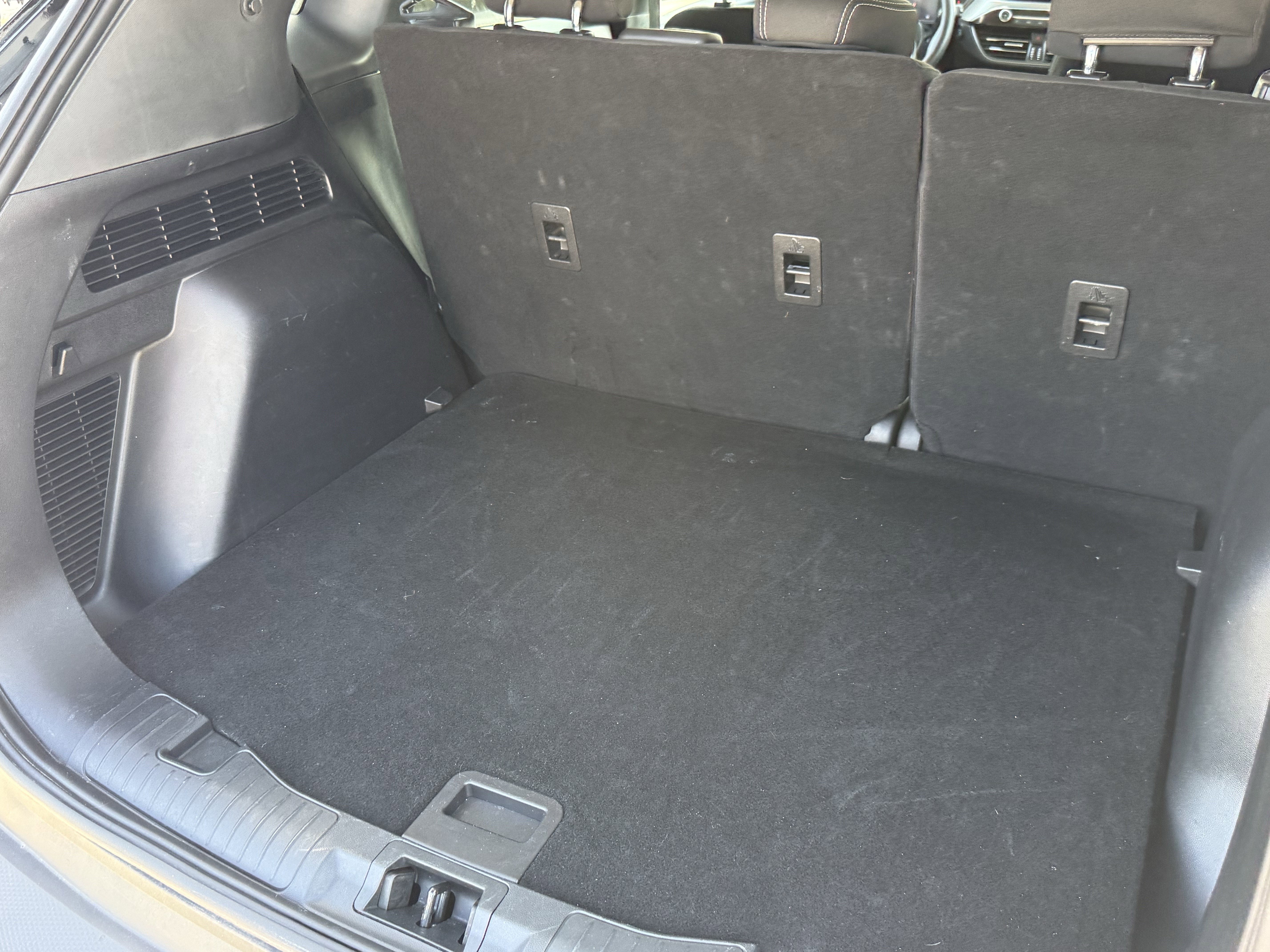 Used 2025 Ford Escape Active image 33