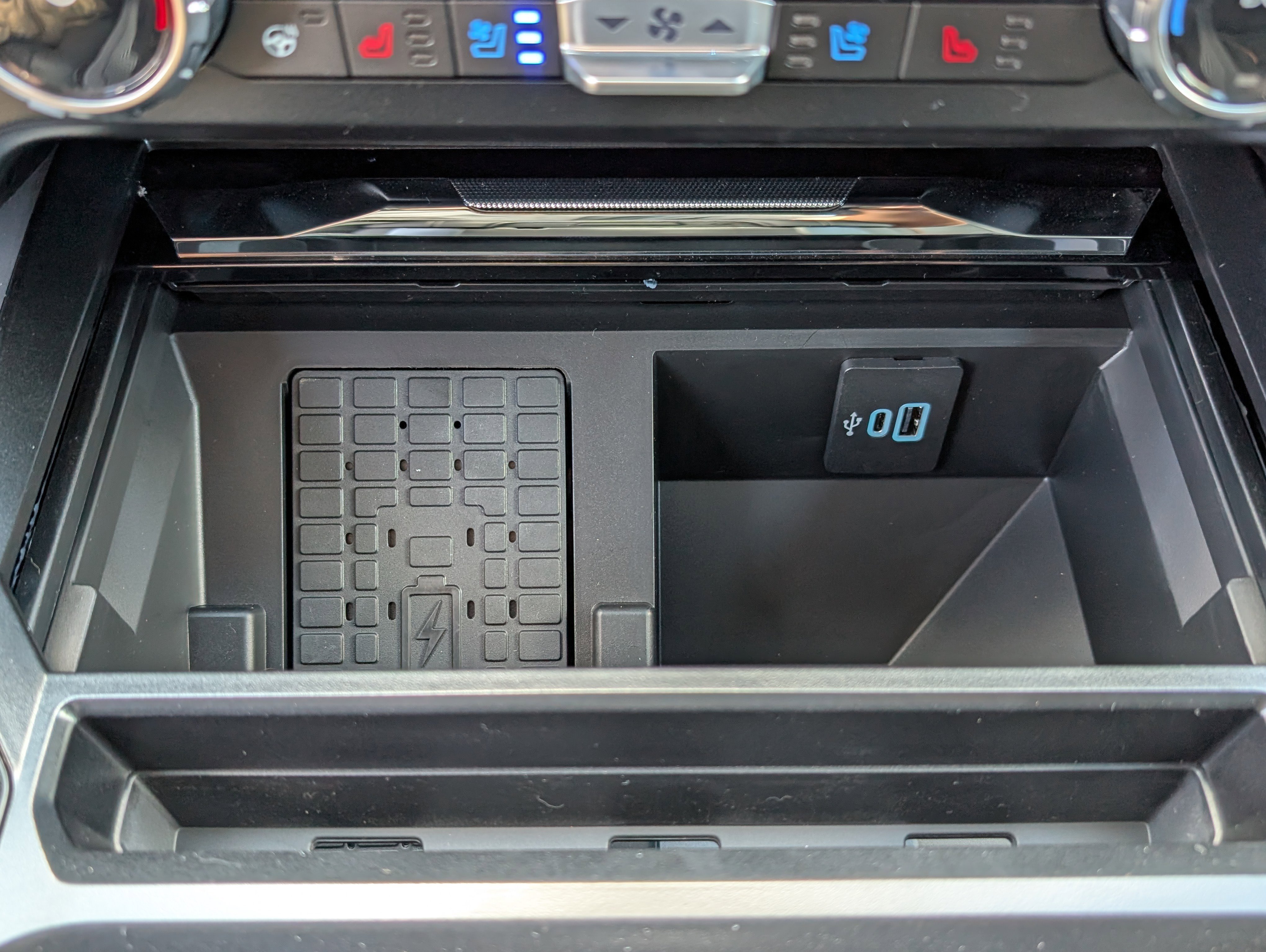 New 2026 Ford F250 Lariat w/ Lariat Ultimate Package image 28