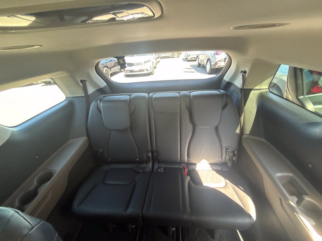 Certified 2026 Kia Carnival FWD image 21