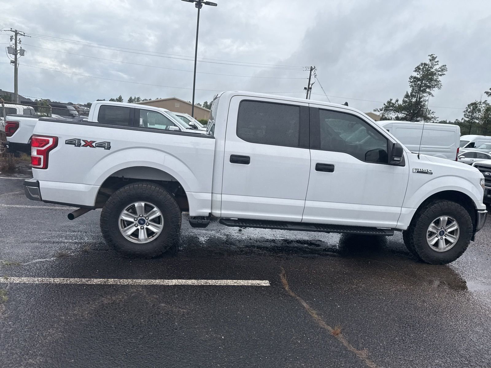 Used 2020 Ford F150 XLT w/ Trailer Tow Package AWD/4WD image 8