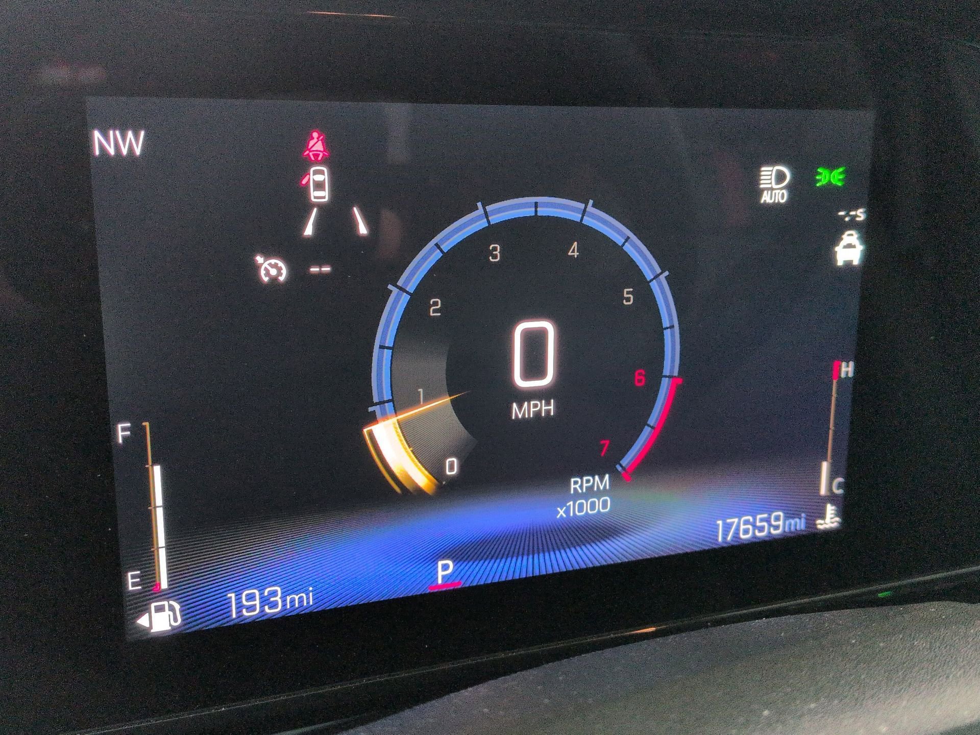 Certified 2024 Chevrolet Trax RS image 11