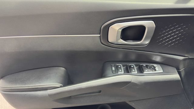 Used 2022 Kia Sorento S FWD image 22