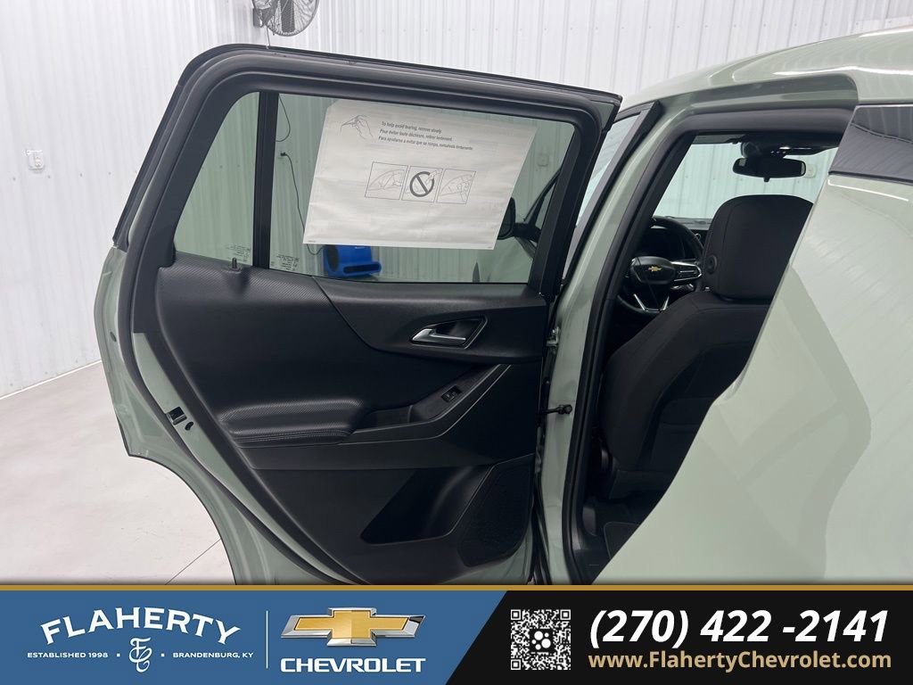 New 2026 Chevrolet Equinox LT image 10