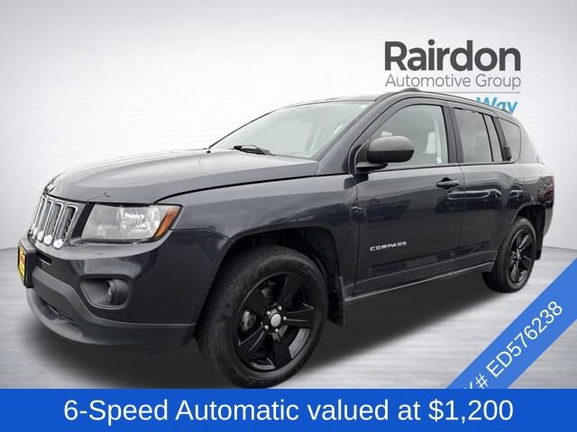 Used 2014 Jeep Compass Sport w/ Power Value Group FWD image 3