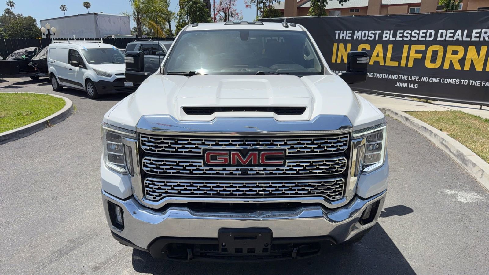 Used 2022 GMC Sierra 3500 SLE w/ SLE Convenience Package AWD/4WD image 11