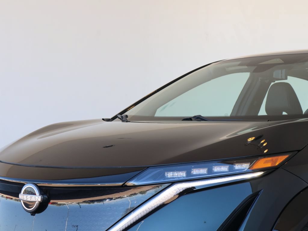 Used 2024 Nissan Ariya AWD image 59