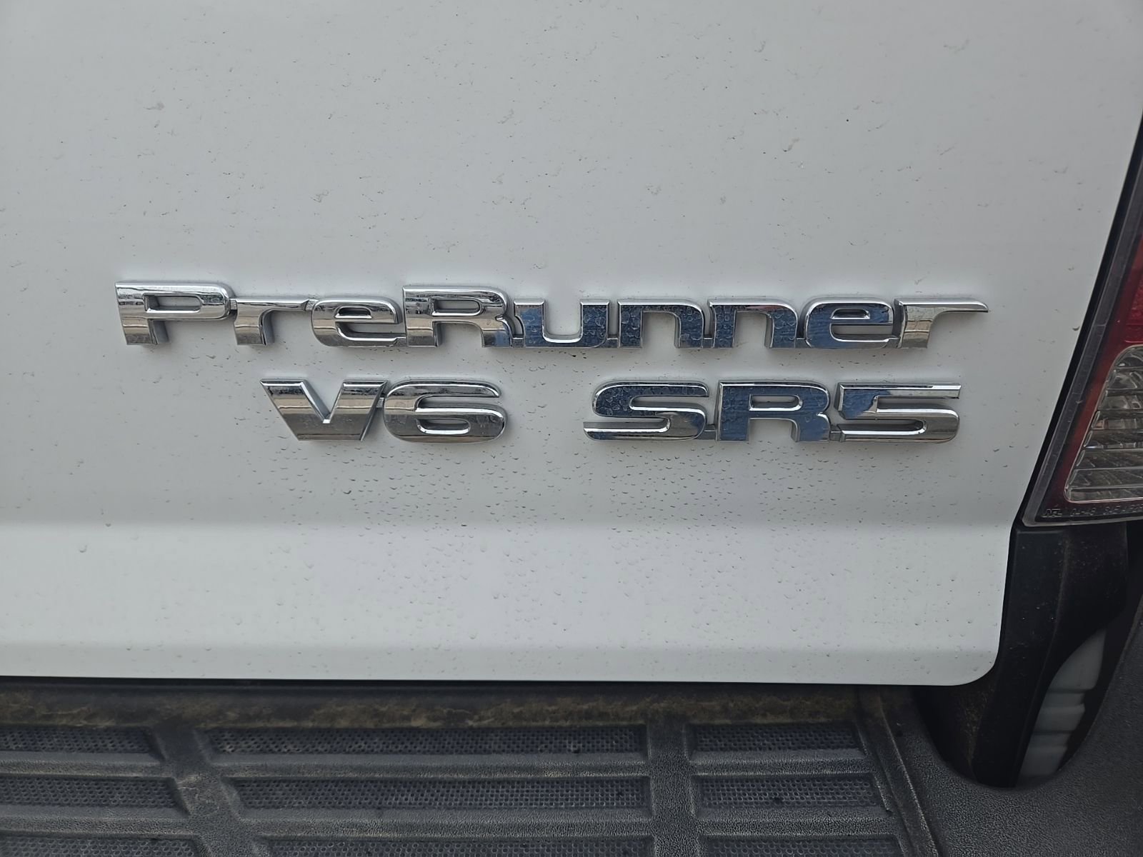 Used 2014 Toyota Tacoma PreRunner w/ SR5 Package image 8