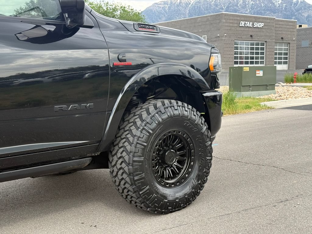 Used 2021 RAM 2500 Limited AWD/4WD image 4