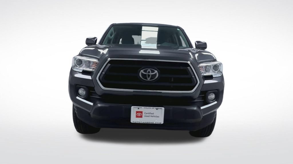 Certified 2023 Toyota Tacoma SR5 AWD/4WD image 17
