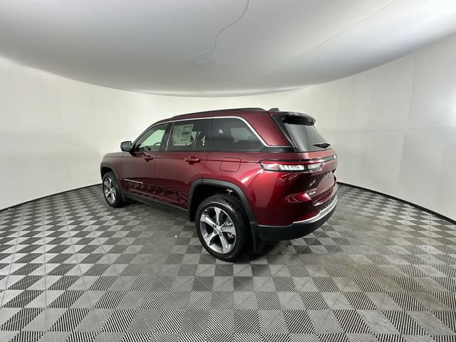 New 2026 Jeep Grand Cherokee Limited AWD/4WD image 9