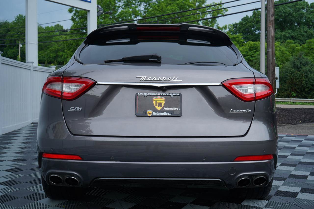 Used 2018 Maserati Levante S GranSport AWD/4WD image 8
