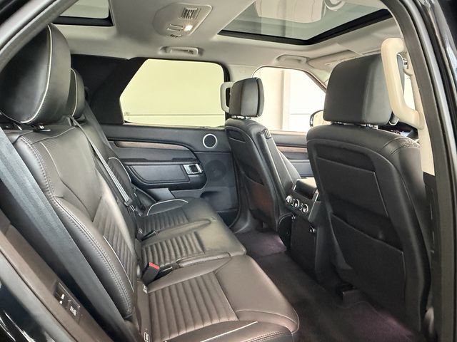 Used 2020 Land Rover Discovery HSE Luxury AWD/4WD image 17